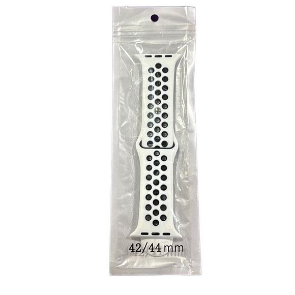 NWOT Apple Watch sports band (42/44) - Picture 3 of 3